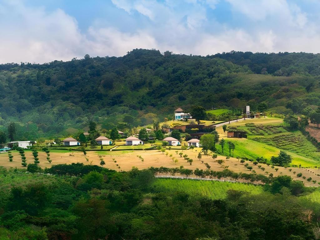 Chantara Valley Resort หมูสี ภายนอก รูปภาพ
